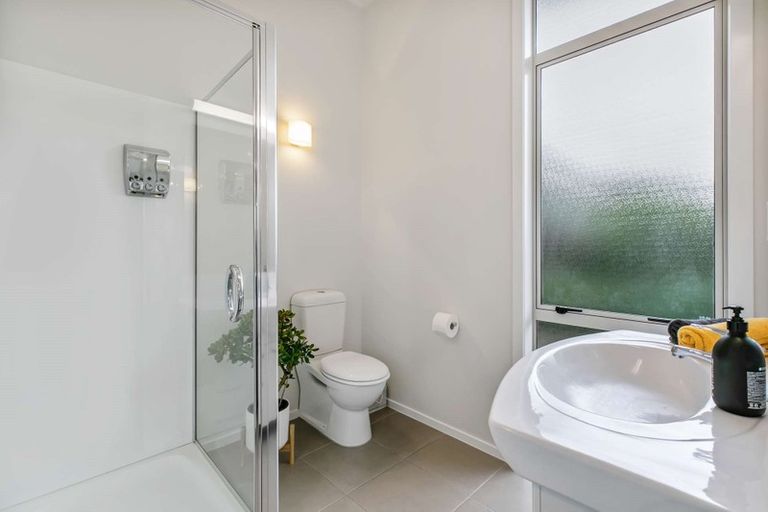 Photo of property in 18 Trinidad Place, Flagstaff, Hamilton, 3210