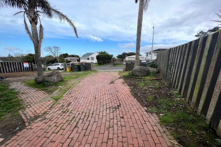 Photo of property in 4 Montego Place, Weymouth, Auckland, 2103