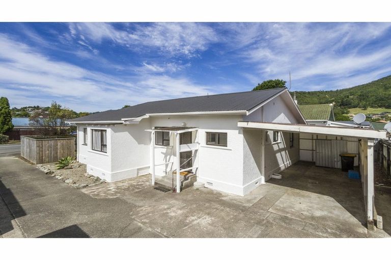 Photo of property in 6 Motueka Street, Nelson South, Nelson, 7010