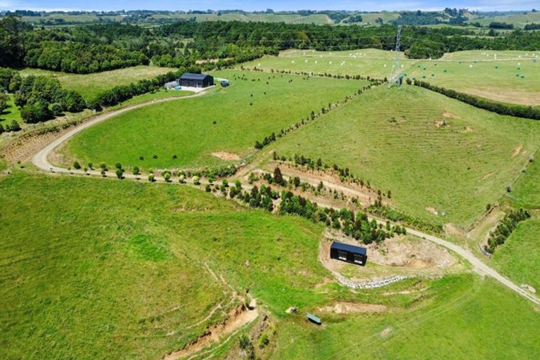 Photo of property in 401a Smart Road, Hillsborough, New Plymouth, 4372