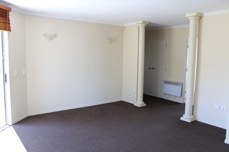 Photo of property in 22 Killeen Place, Flat Bush, Auckland, 2019