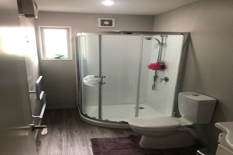 Photo of property in 470g Barbadoes Street, Edgeware, Christchurch, 8013