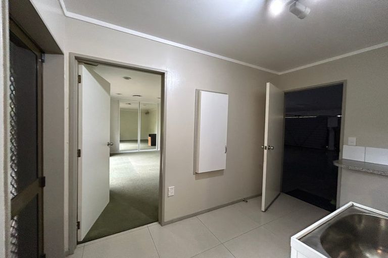 Photo of property in 70 Jack Paterson Road, Opaheke, Papakura, 2584