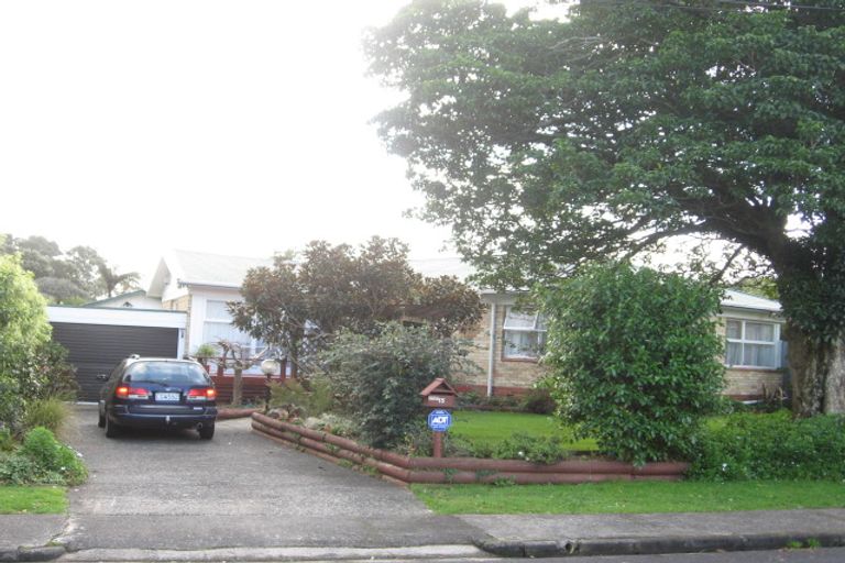 Photo of property in 15 Collie Street, Hillpark, Auckland, 2102