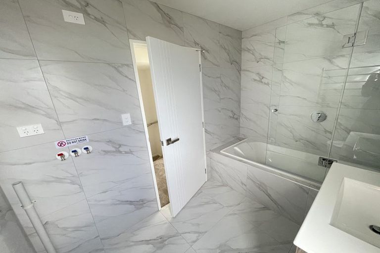 Photo of property in 13d Glendhu Road, Bayview, Auckland, 0629