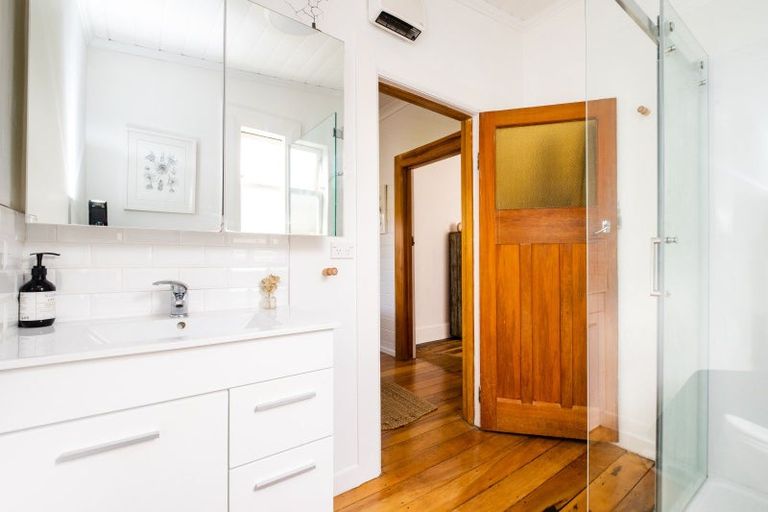 Photo of property in 48 Carnell Street, Napier South, Napier, 4110