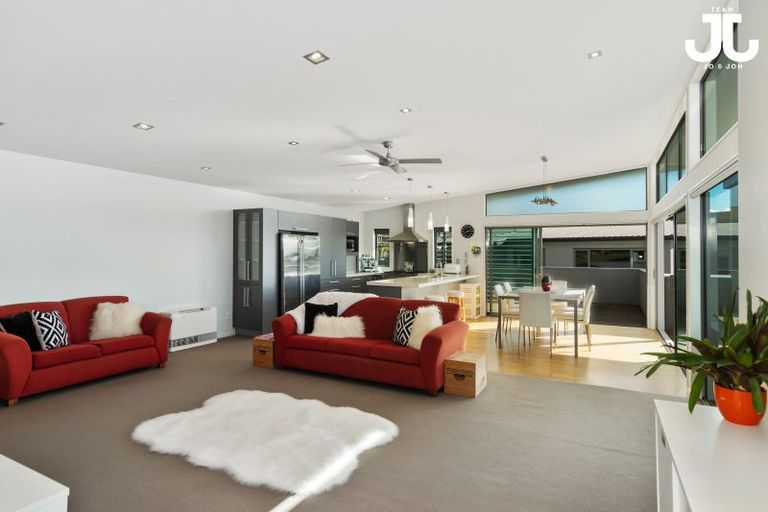 Photo of property in 49 Amberley Crescent, Bethlehem, Tauranga, 3110