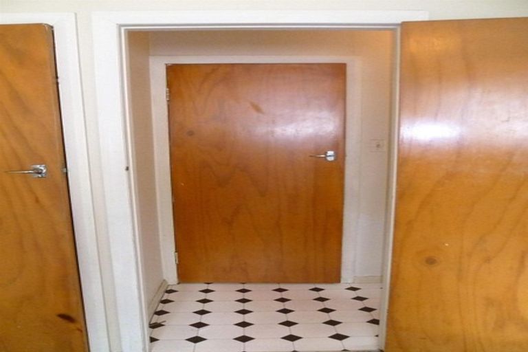 Photo of property in 1/114 Willowpark Road South, Hastings, 4122