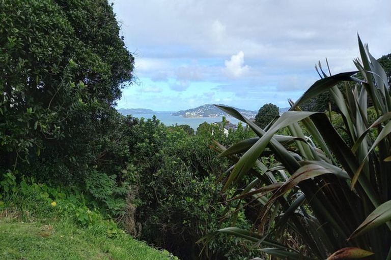 Photo of property in 70 Homebush Road, Khandallah, Wellington, 6035