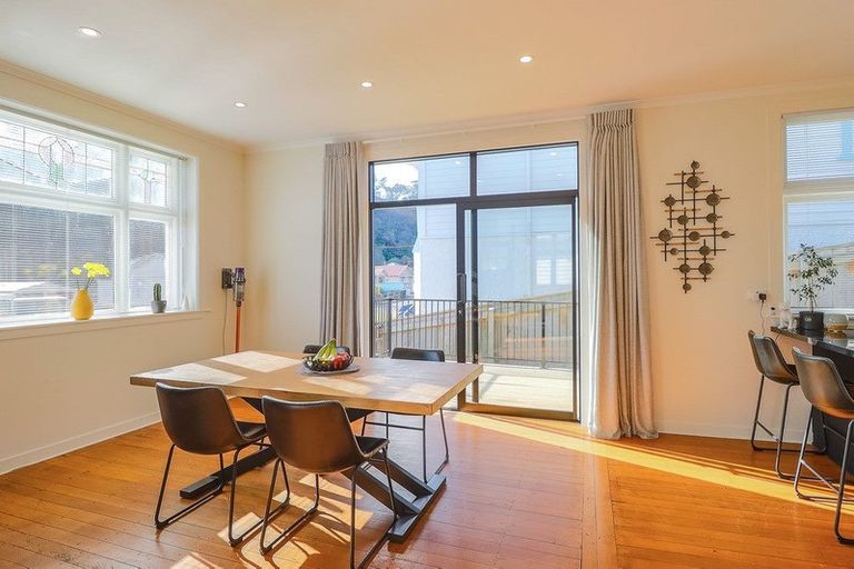 Photo of property in 42 Somerville Street, Andersons Bay, Dunedin, 9013