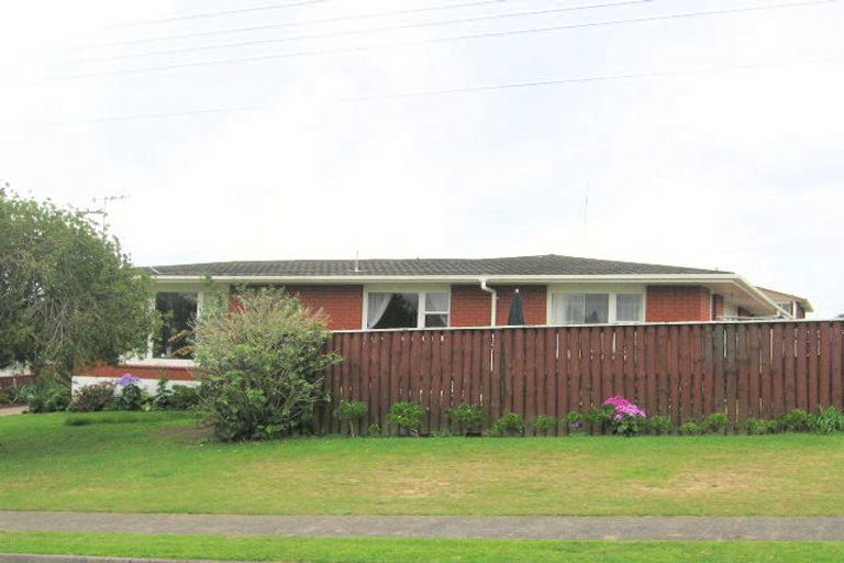 Photo of property in 106 Pillans Road, Otumoetai, Tauranga, 3110
