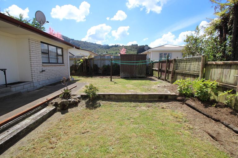Photo of property in 1a Island View Road, Western Heights, Rotorua, 3015