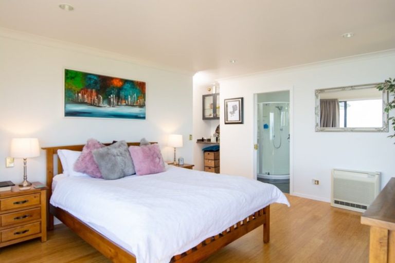 Photo of property in 16 Mana Heights, Marybank, Nelson, 7010