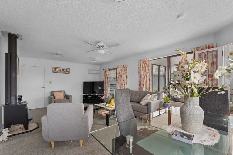 Photo of property in 48b Mclauchlan Street, Springlands, Blenheim, 7201