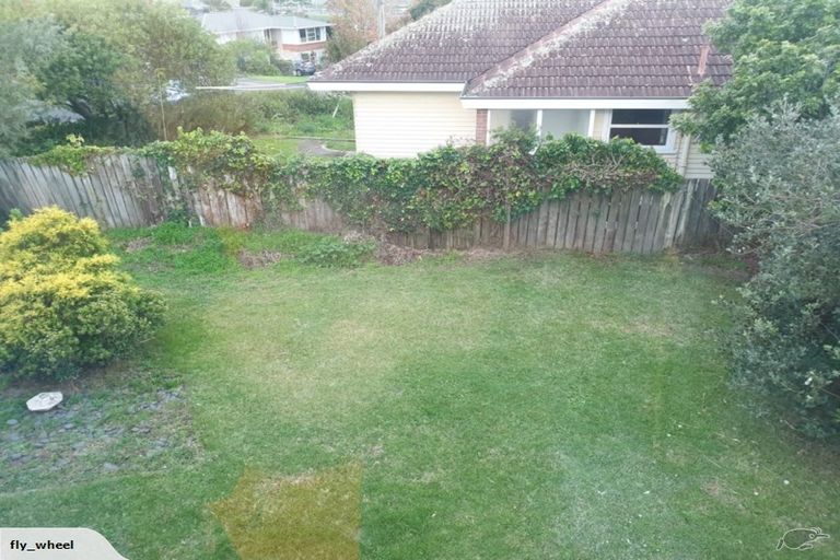 Photo of property in 109 Sylvan Avenue, Northcote, Auckland, 0627