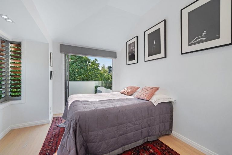 Photo of property in 7 Fenton Terrace, Cockle Bay, Auckland, 2014