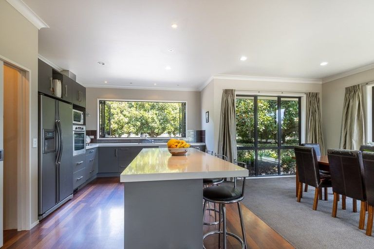 Photo of property in 104 Abergeldie Way, Cambridge, 3493