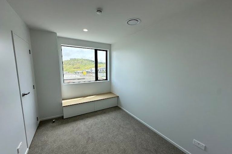 Photo of property in 50 Oakum Road, Whitby, 5024