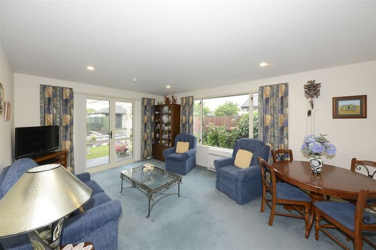 Photo of property in 38t English Street, Sockburn, Christchurch, 8042