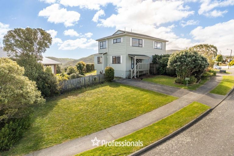 Photo of property in 25b Outram Grove, Kelson, Lower Hutt, 5010