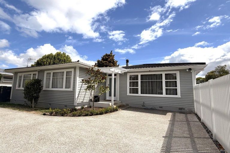 Photo of property in 19 Bond Street, Hokowhitu, Palmerston North, 4410