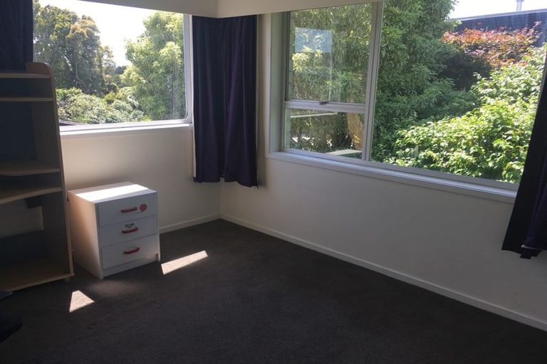 Photo of property in 44 Marywil Crescent, Hillcrest, Auckland, 0627