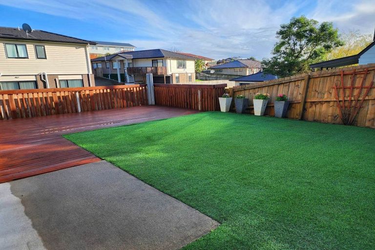 Photo of property in 37a Simpson Road, Ranui, Auckland, 0612