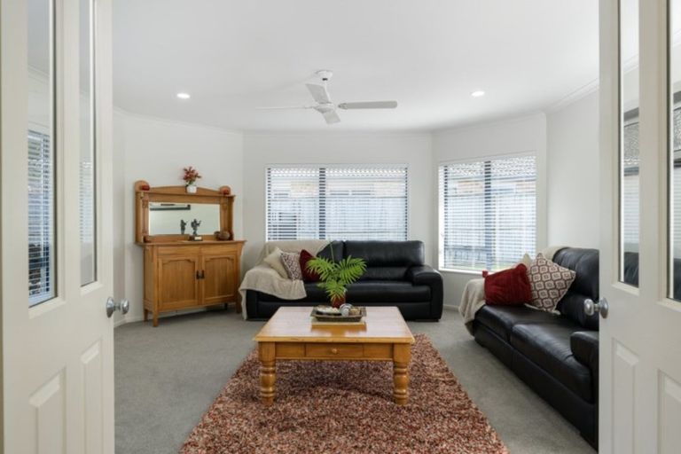 Photo of property in 73 Santa Monica Drive, Papamoa Beach, Papamoa, 3118