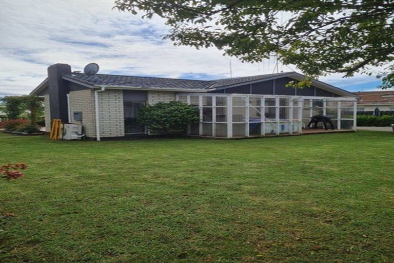Photo of property in 4 Akepiro Place, Tawhero, Whanganui, 4501
