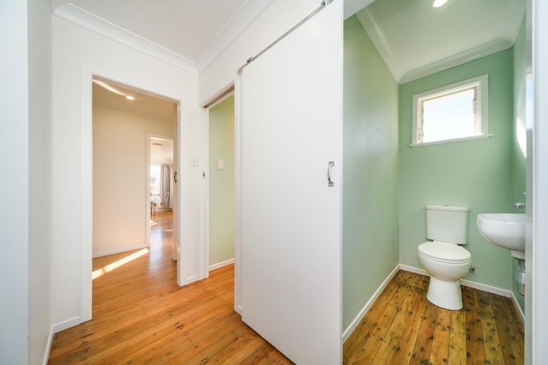 Photo of property in 23 Duff Crescent, Highbury, Palmerston North, 4412