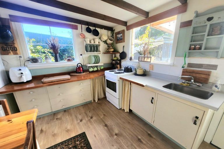 Photo of property in 28 Monmouth Street, Hampden, 9410