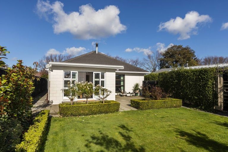 Photo of property in 107 Lowry Avenue, Redwood, Christchurch, 8051
