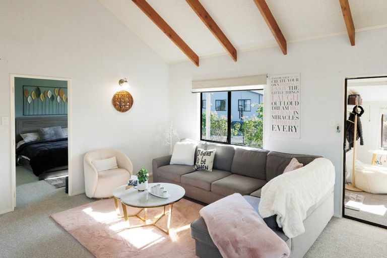 Photo of property in 1 Willhart Court, Feilding, 4702