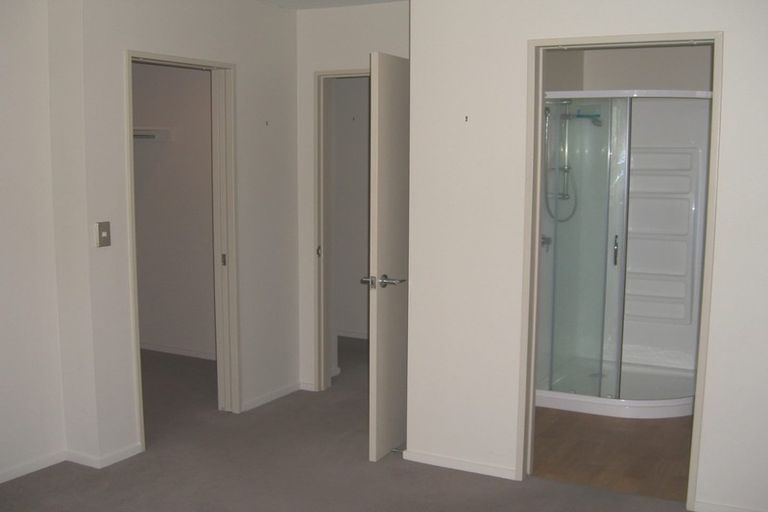 Photo of property in 43 Earnslaw Crescent, Bryndwr, Christchurch, 8053