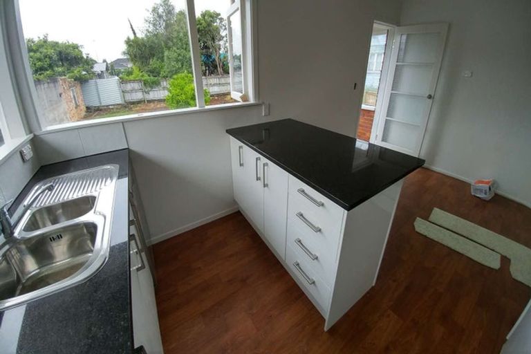 Photo of property in 5 Lancing Road, Sandringham, Auckland, 1025