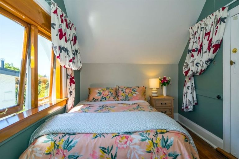 Photo of property in 5 Campbell Street, Geraldine, 7930