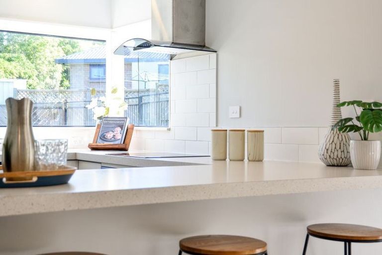 Photo of property in 215 Grandview Road, Grandview Heights, Hamilton, 3200