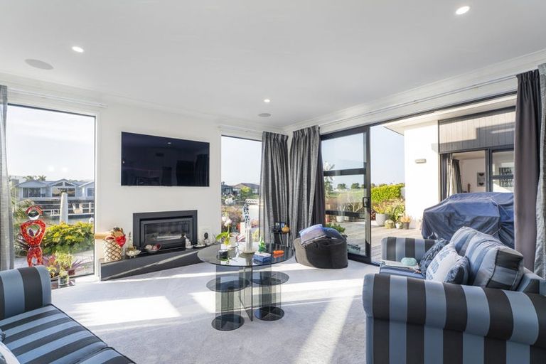 Photo of property in 43 Aquila Drive, Whitianga, 3510