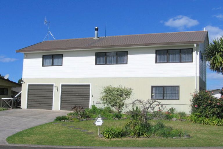 Photo of property in 161 Durrant Drive, Whangamata, 3620