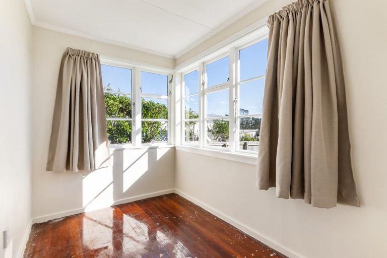 Photo of property in 132 Bayswater Avenue, Bayswater, Auckland, 0622