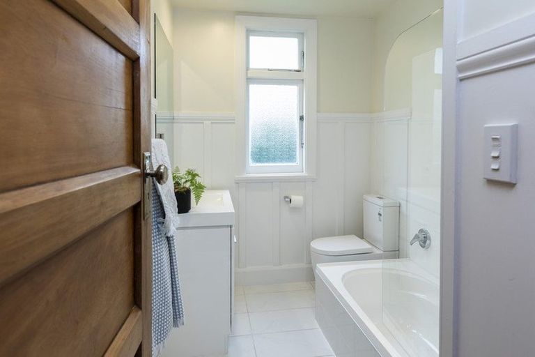 Photo of property in 138 Knowles Street, St Albans, Christchurch, 8052