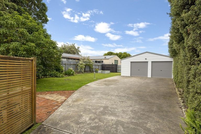Photo of property in 39 Mako Mako Road, Levin, 5510