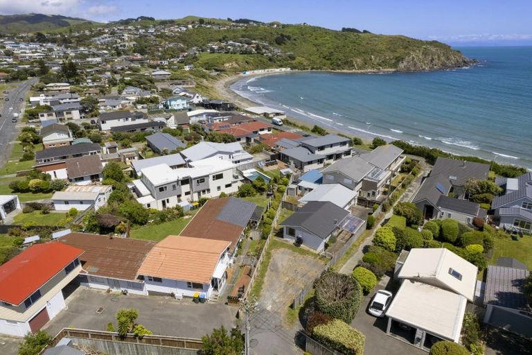 Photo of property in 3/26 Park Avenue, Titahi Bay, Porirua, 5022