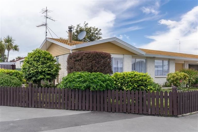 Photo of property in 42c Hutcheson Street, Mayfield, Blenheim, 7201
