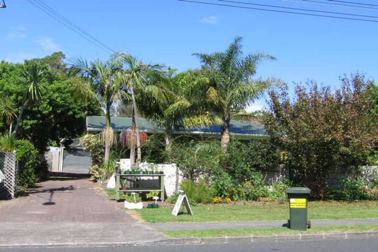 Photo of property in 60 Glenvar Road, Torbay, Auckland, 0630