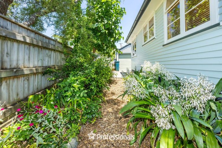 Photo of property in 14 Prouse Grove, Silverstream, Upper Hutt, 5019