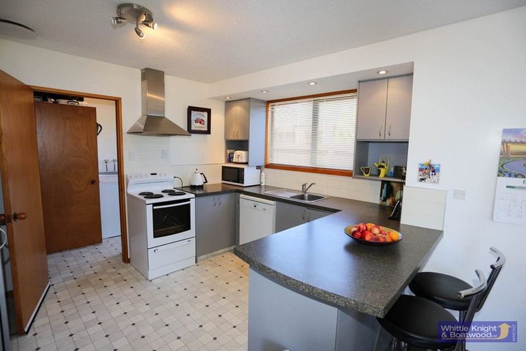 Photo of property in 117 Hawthornden Road, Avonhead, Christchurch, 8042