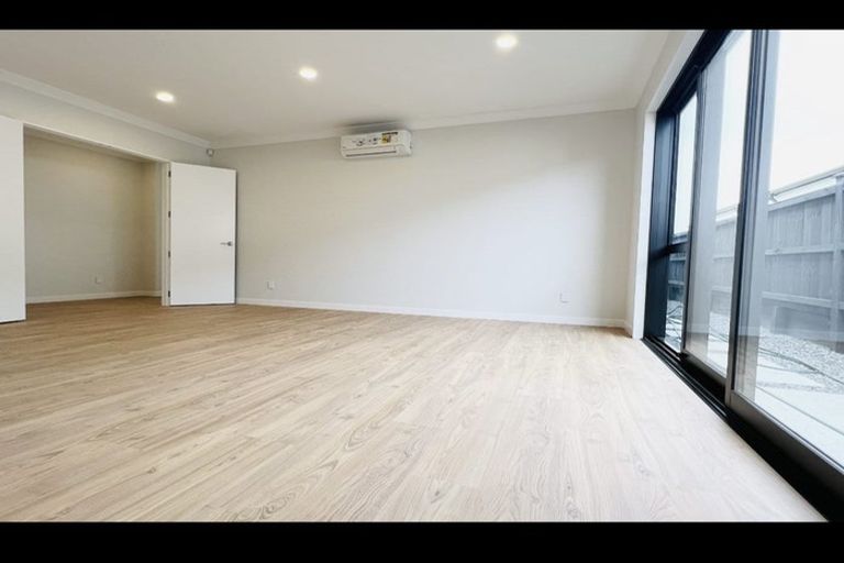 Photo of property in 38 Kotuitui Drive, Wainui, Silverdale, 0992