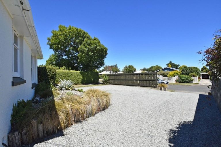 Photo of property in 76 Adamson Crescent, Glengarry, Invercargill, 9810