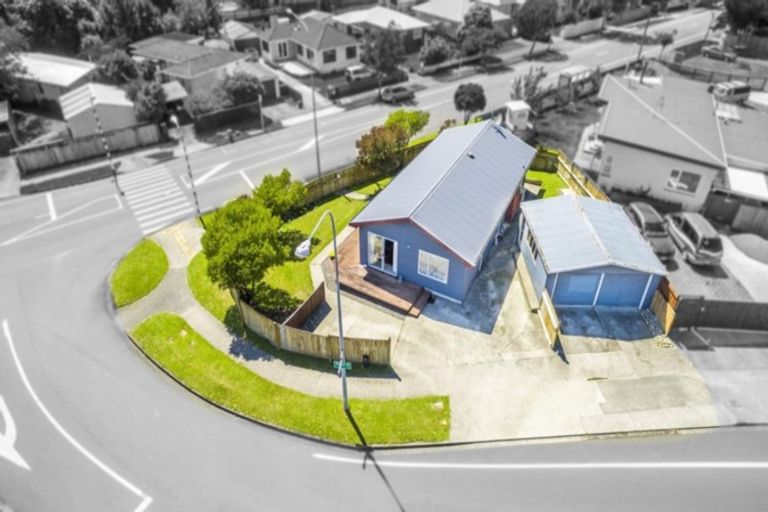 Photo of property in 50 Stokes Valley Road, Stokes Valley, Lower Hutt, 5019